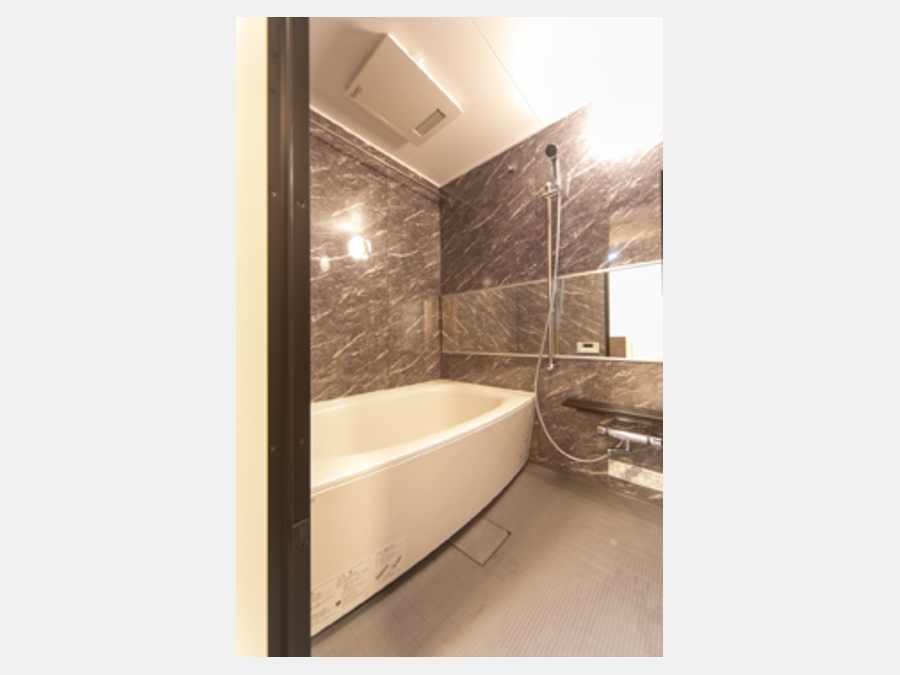 バス
